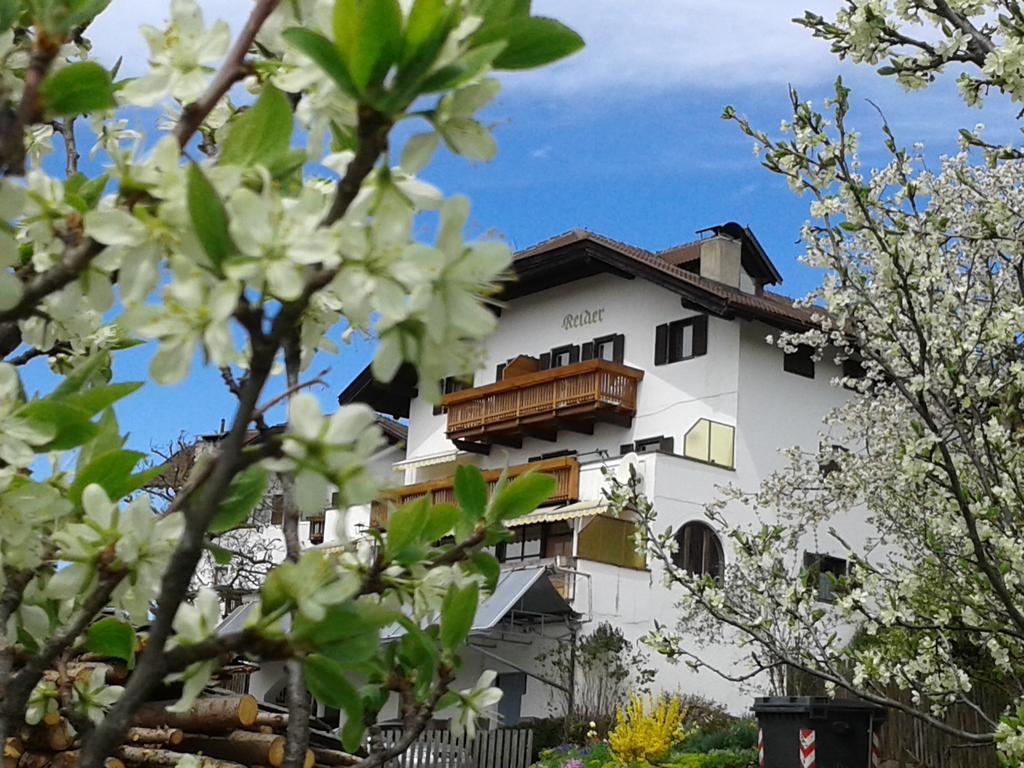 Hotel Garni Reider Meltina Esterno foto
