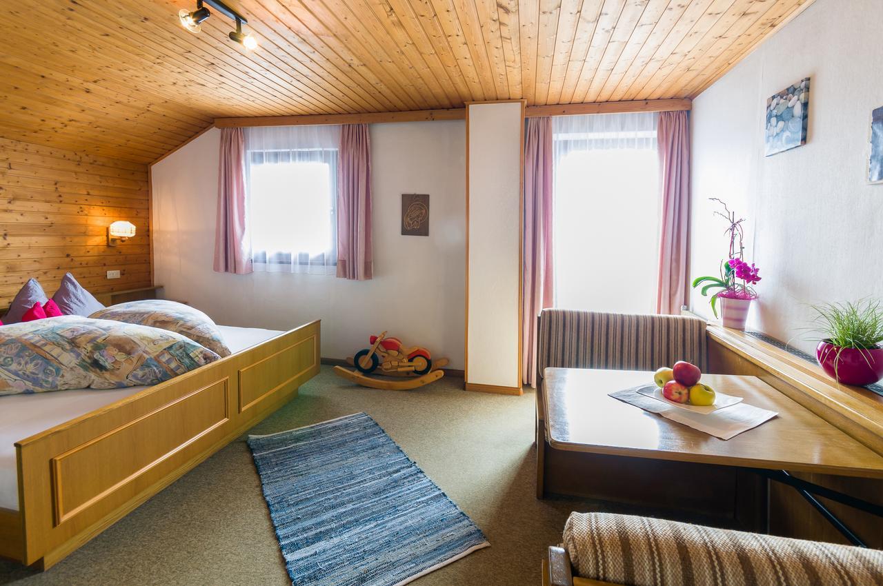 Hotel Garni Reider Meltina Esterno foto