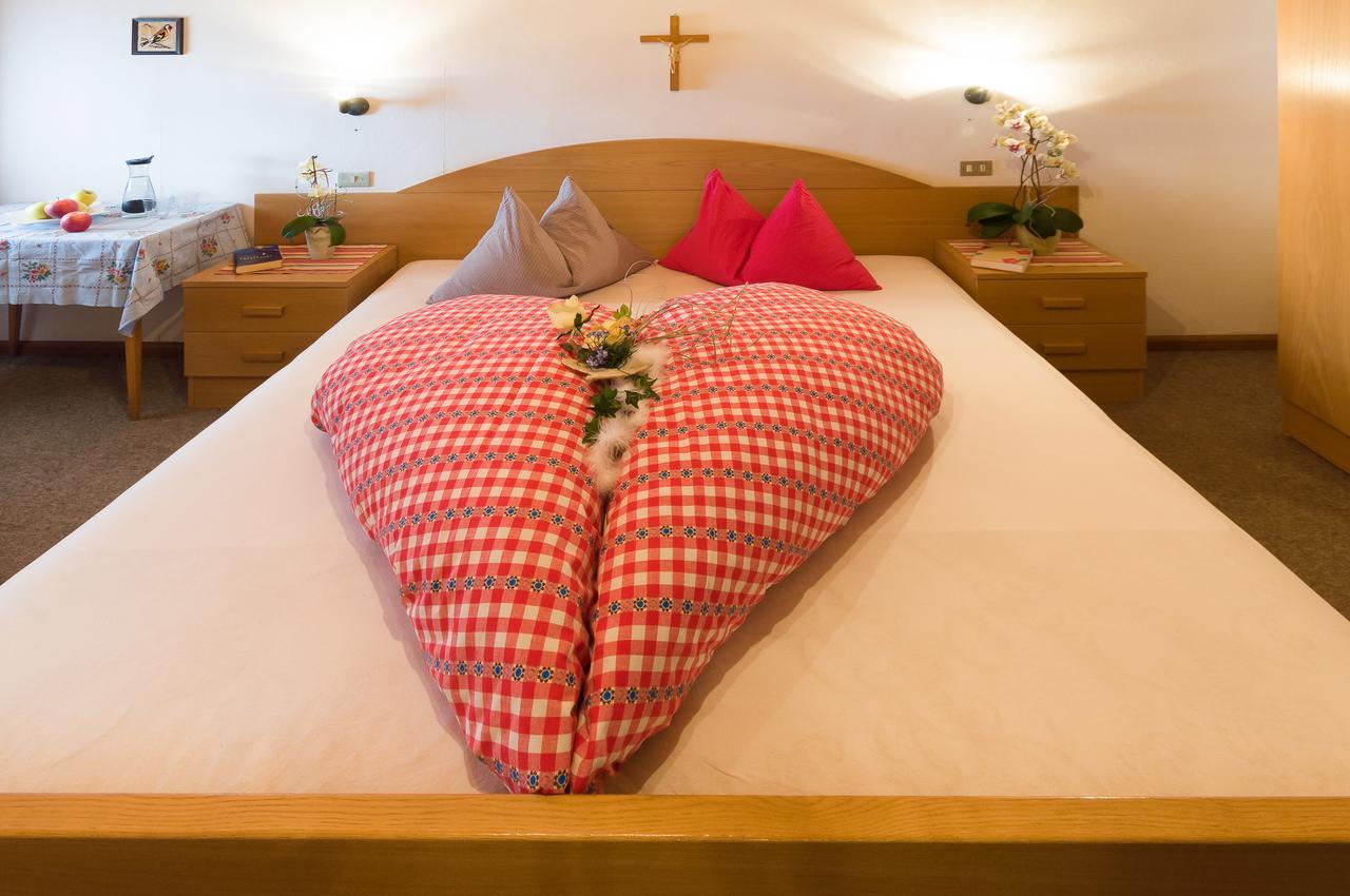 Hotel Garni Reider Meltina Esterno foto