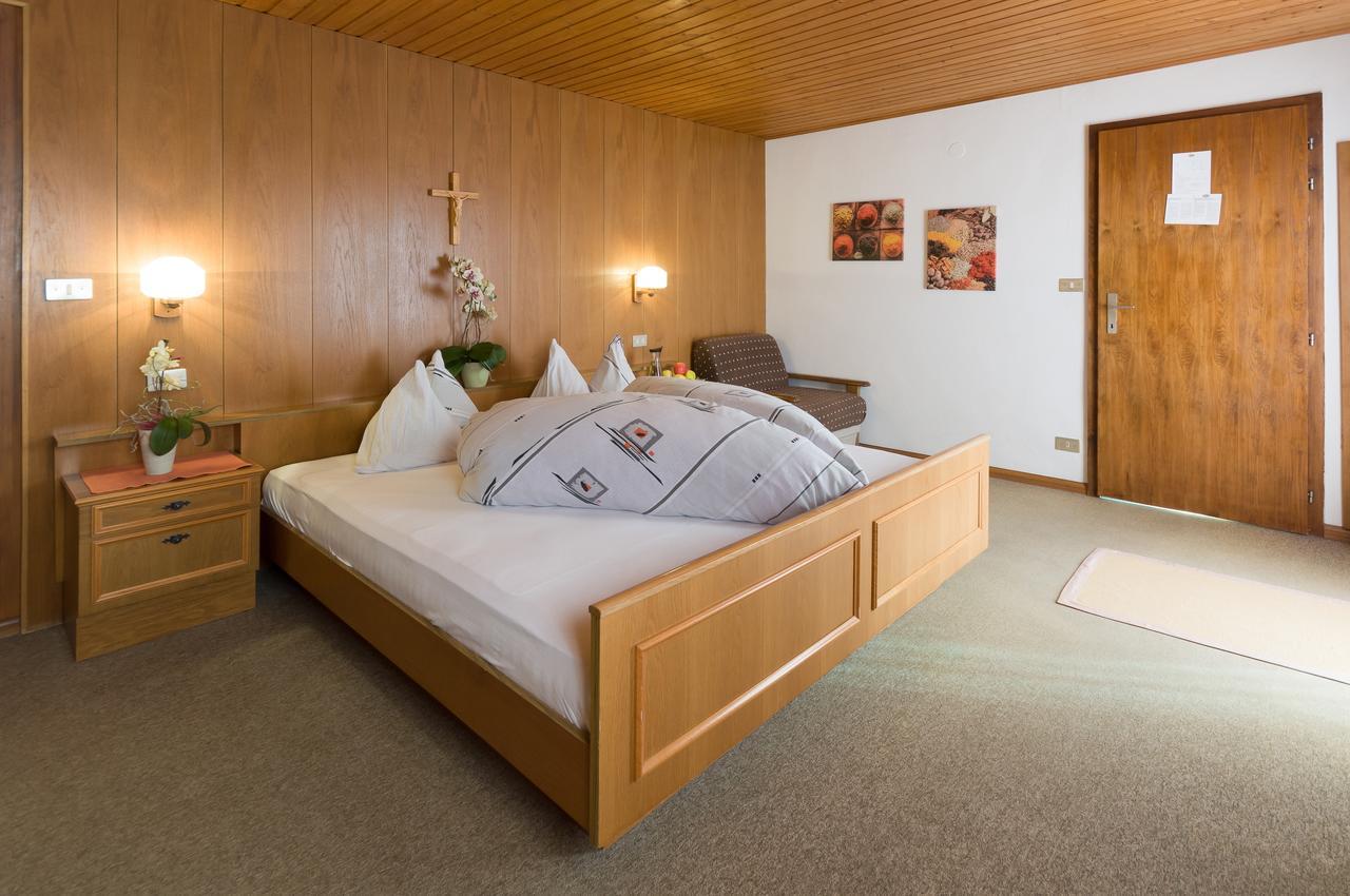 Hotel Garni Reider Meltina Esterno foto
